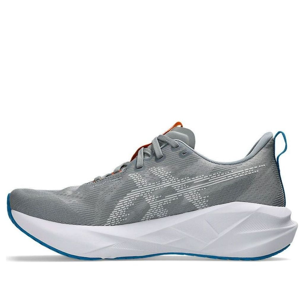 ASICS Novablast 5 2E Wide 'Gravel White' 1011B975-020