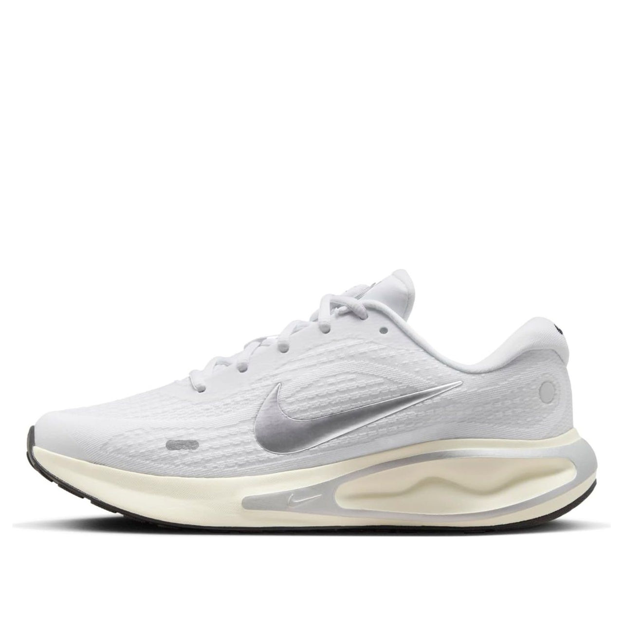 (WMNS) Nike Journey Run 'White Metallic Silver' FJ7765-104