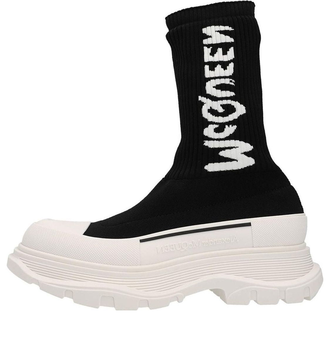 (WMNS) Alexander McQueen Tread Slick Knitted Boots 'Black White' 708096W4U511041