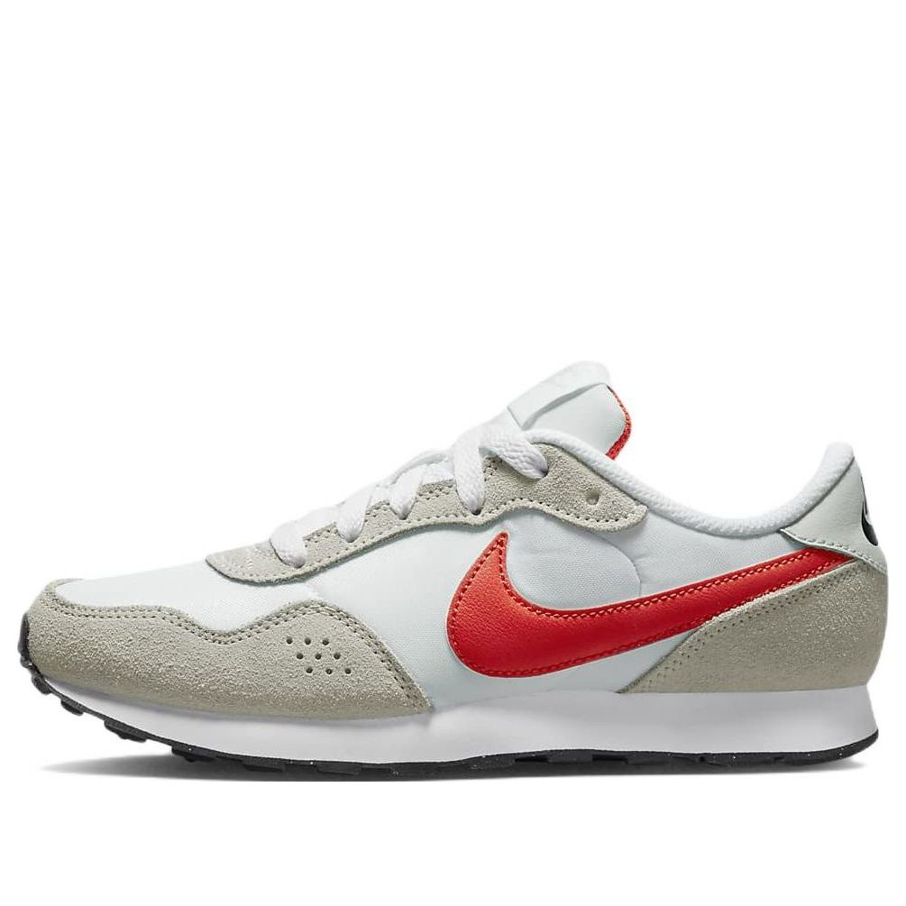 (GS) Nike MD Valiant 'Pure Platinum Picante Red' CN8558-020