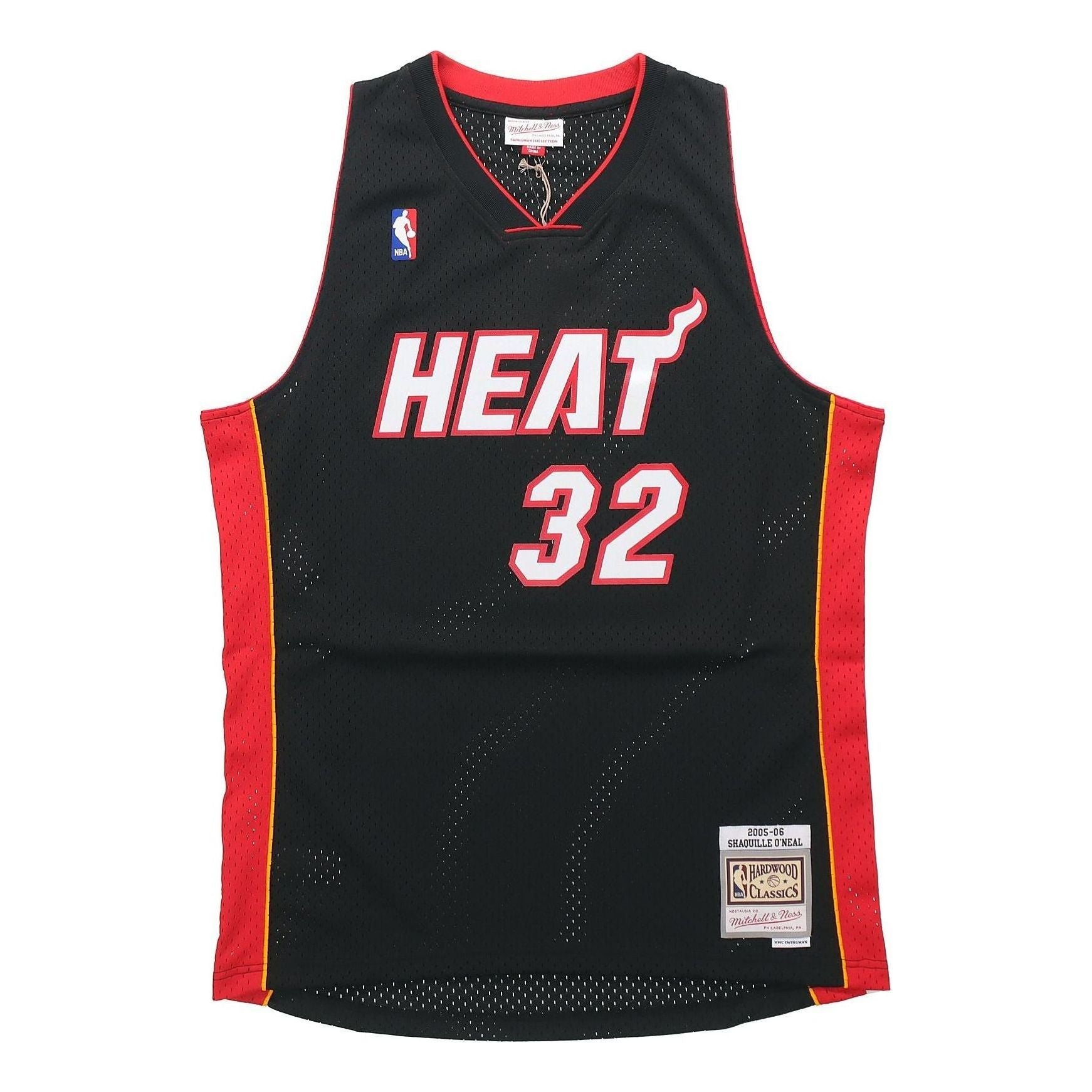Mitchell & Ness x NBA Miami Heat Road 2005-06 Swingman Jersey 'Shaquille O'Neal 32' SMJYAC18017-MHEBLCK05SON
