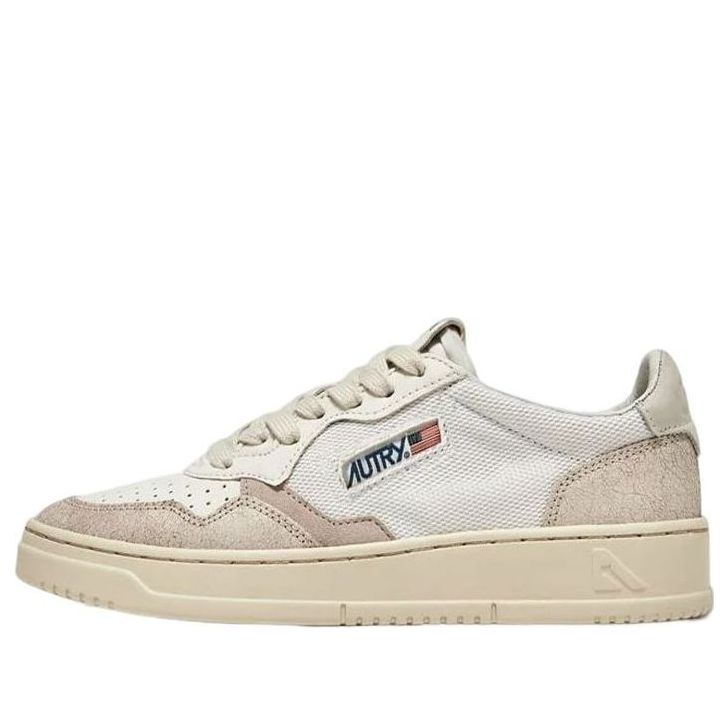 (WMNS) Autry Medalist Low 'Nabuk White' AULW-CN01