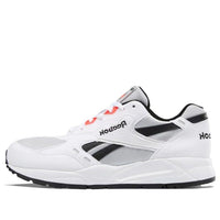 Reebok Bolton Essential White DV5640