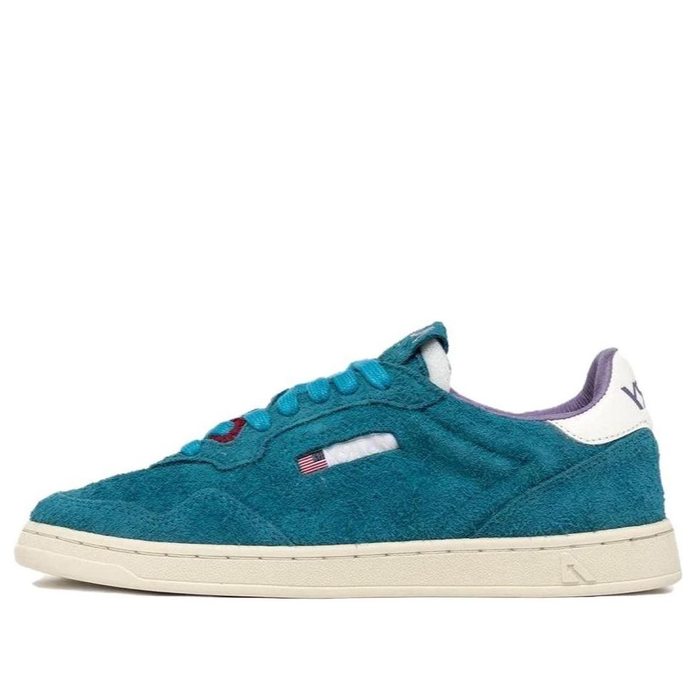 (WMNS) AUTRY New Flat Low Suede 'Zafiro and White Alyssum' FLLW-UL04