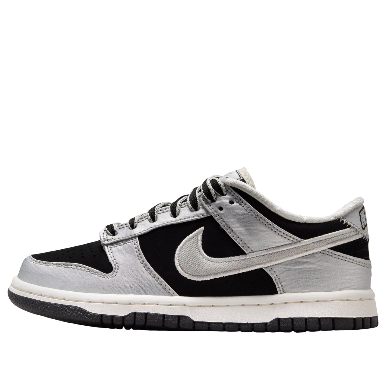 (GS) Nike Dunk Low LV8 'Metallic Silver Black' IV5971-001
