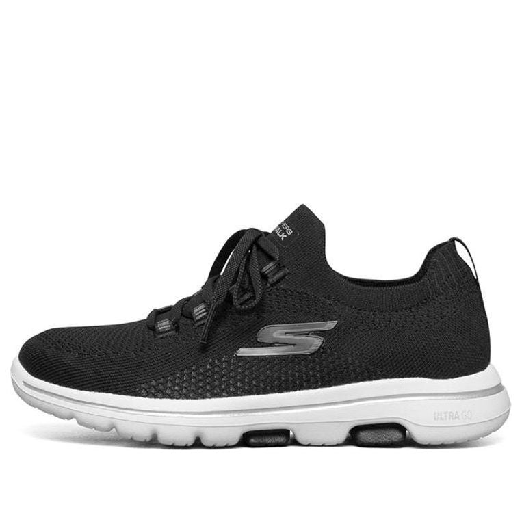 (WMNS) Skechers Go Walk 5 Black/White 124010-BKW