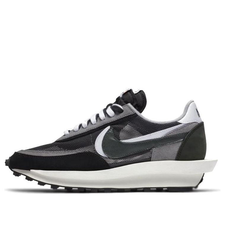 Nike x sacai LDWaffle 'Black' BV0073-001