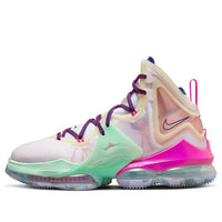 Nike LeBron 19 'Valentine's Day' DH8459-900