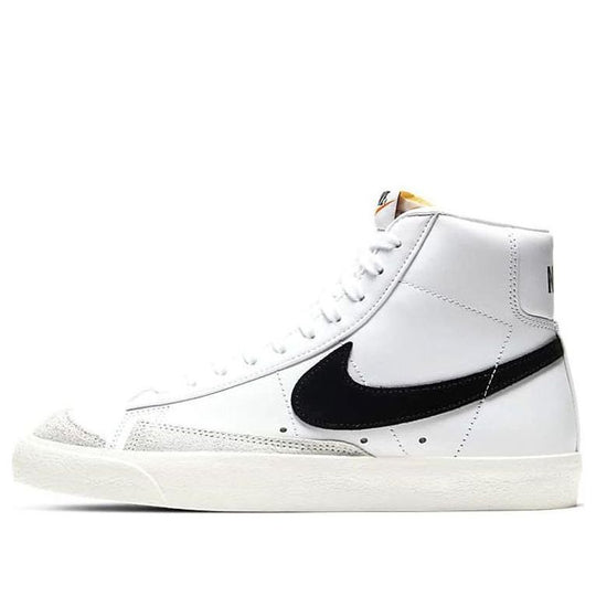 (WMNS) Nike Blazer Mid 77 Vintage 'White Black' CZ1055-100