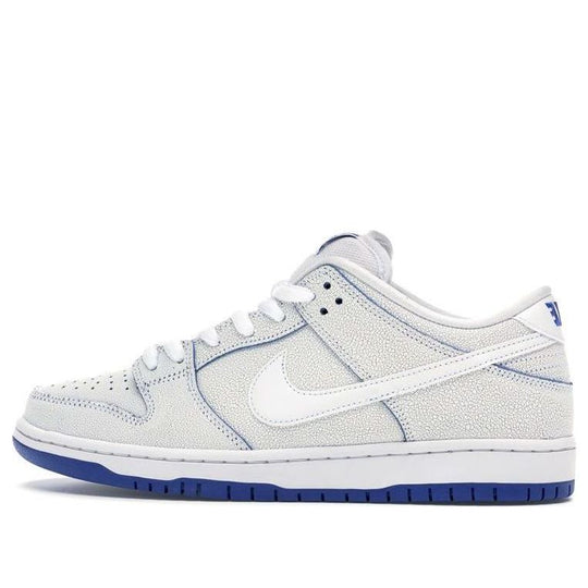 Nike Dunk Low Premium SB 'Cracked Leather' CJ6884-100