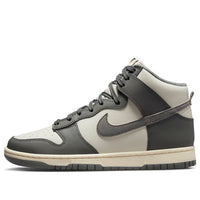 Nike Dunk High SE 'Light Bone' DM0582-001