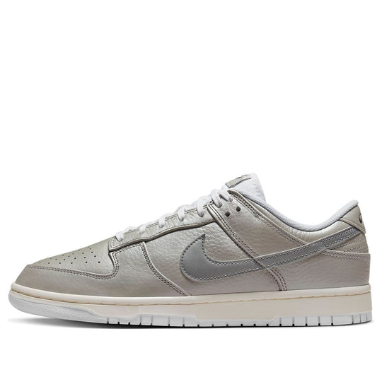 Nike Dunk Low SE 'Metallic Silver' DX3197-095