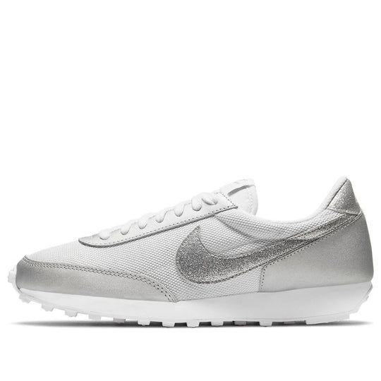 (WMNS) Nike Daybreak 'Metallic Silver' DH4263-100