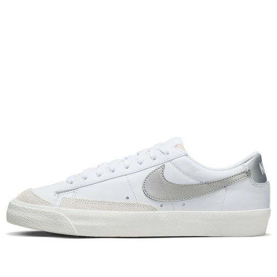 (WMNS) Nike Blazer Low '77 'White Metallic Silver' DC4769-113