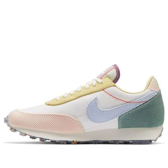 (WMNS) Nike Daybreak 'Corduroy - Sail' DA1471-148