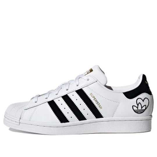 (WMNS) adidas Superstar 'Heart Logo - White' FY4755