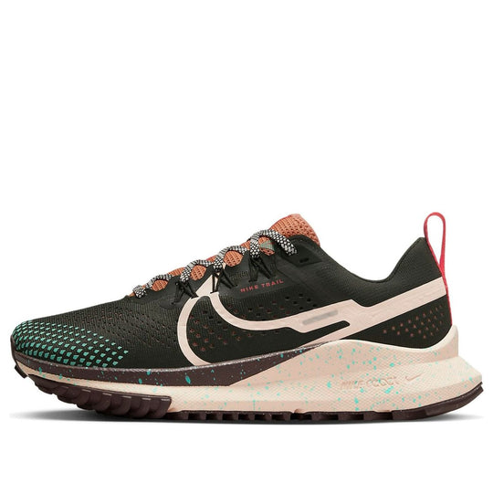 (WMNS) Nike Pegasus Trail 4 'Sequoia Guava Ice' DJ6159-300