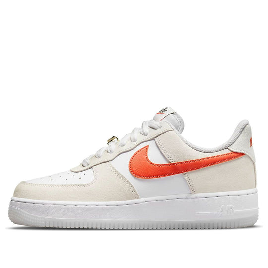 (WMNS) Nike Air Force 1 '07 SE 'First Use' DA8302-101