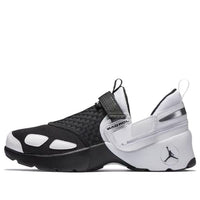 Air Jordan Trunner LX 'Black' 897992-010