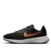 (WMNS) Nike Revolution 6 Next Nature Wide 'Black Metallic Copper' DC9001-009
