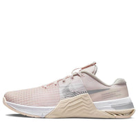 (WMNS) Nike Metcon 8 'Light Soft Pink Metallic Silver' DZ4702-600