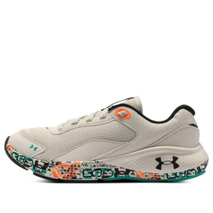 (WMNS) Under Armour Charged Vantage 'Light Beige' 3027033-100