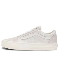 Vans x Undefeated Old Skool U-Man 'White Grey' VN0A4P3XJVY