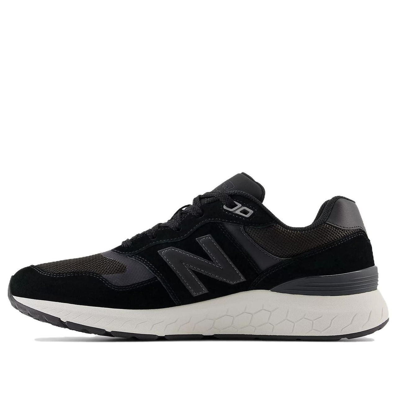 حذاء New Balance 880 v6 Fresh Foam "أسود أبيض" MW880BK6