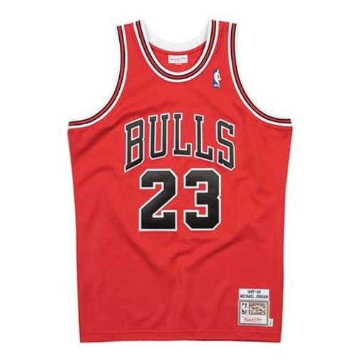 Mitchell & Ness NBA Authentic Jersey Chicago Bulls 1997-98 Michael Jordan 'Red' AJY4GS18399-CBUSCAR97MJO
