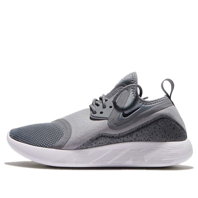 (WMNS) Nike LunarCharge Essential 'Wolf Grey' 923620-002