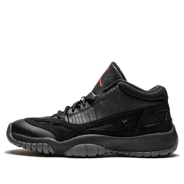 (GS) Air Jordan 11 Retro Low IE 'Referee' 768873-003