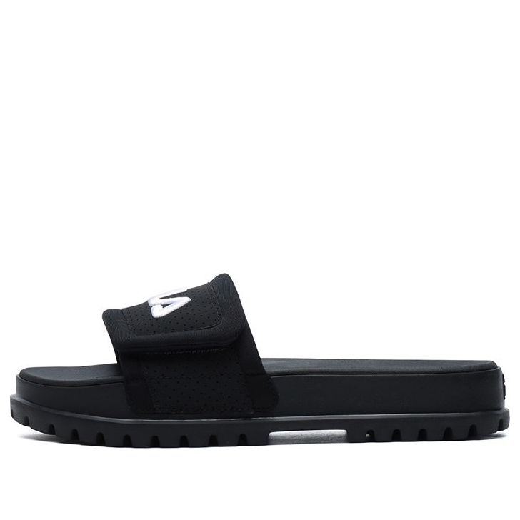 (WMNS) FILA حذاء رياضي أنيق ومريح بكعب مسطح أسود F12W124624FBK