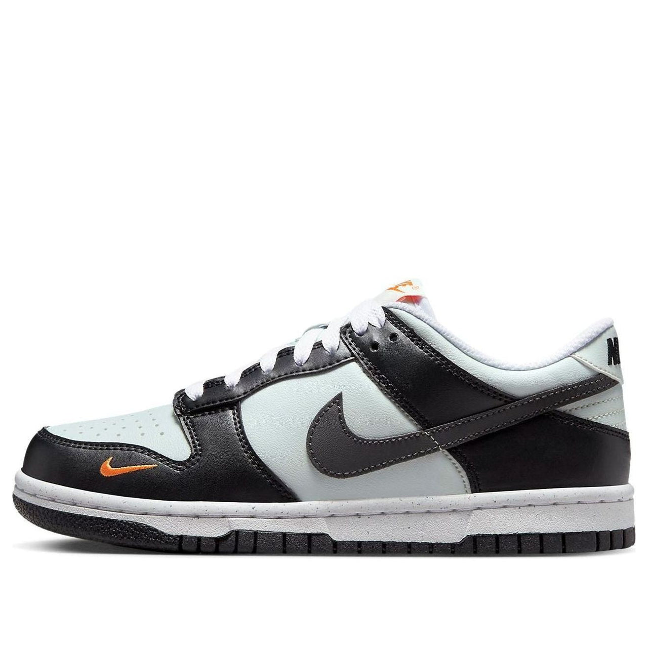 (GS) Nike Dunk Low 'Black Bright Mandarin' FN7784-001