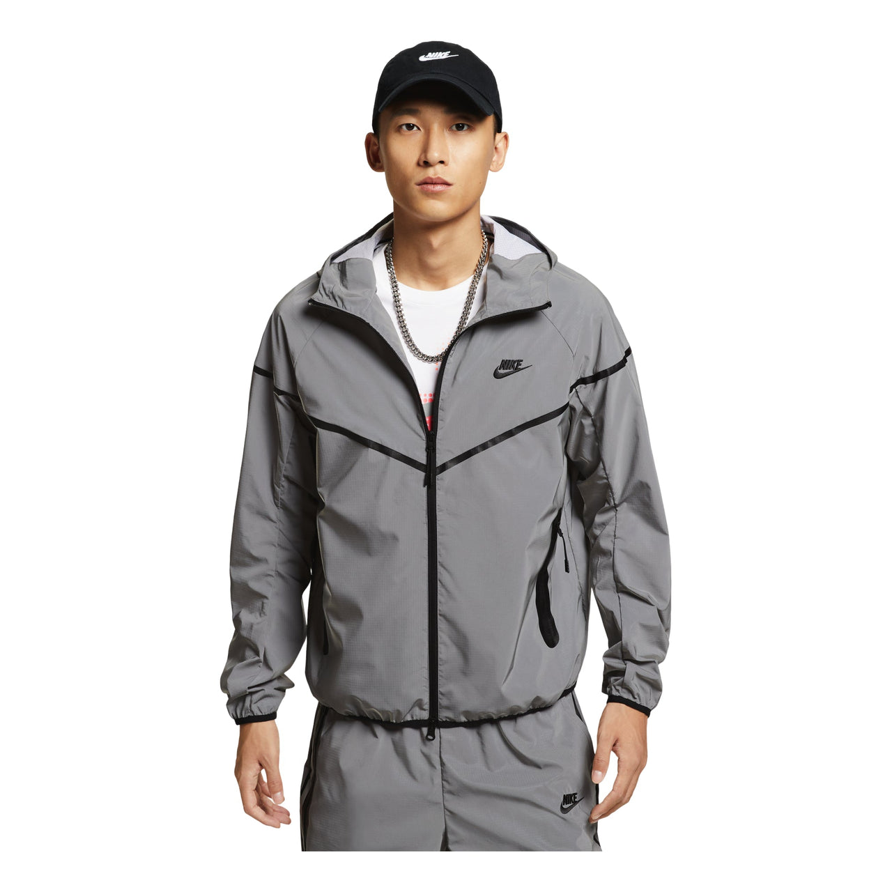 Nike Tech Woven Flash Jacket Reflect Asia Sizing 'Silver Black' FZ7586-035