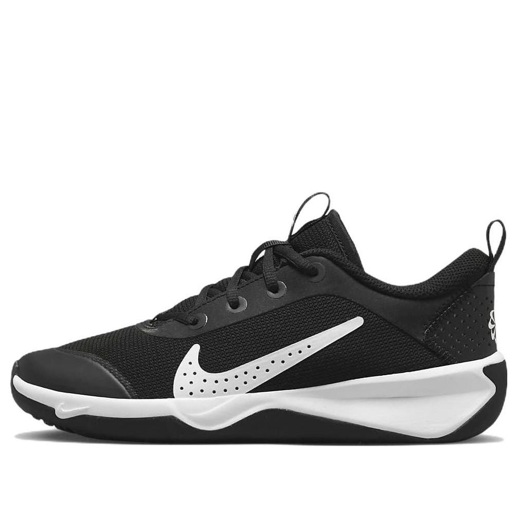 (GS) Nike Omni Multi-Court 'Black White' DM9027-002