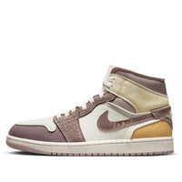 حذاء Air Jordan 1 Mid SE Craft "Inside Out - Taupe Haze" DM9652-102