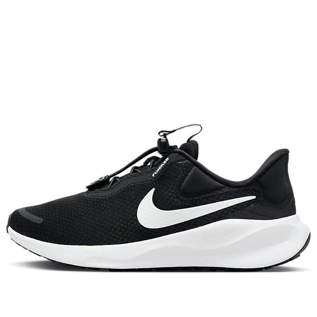 (WMNS) Nike Revolution 7 EasyOn 'Black Summit White' FN7999-001