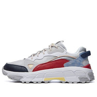 FILA Skyrunner 'Gray White Red' F12M041132FQF