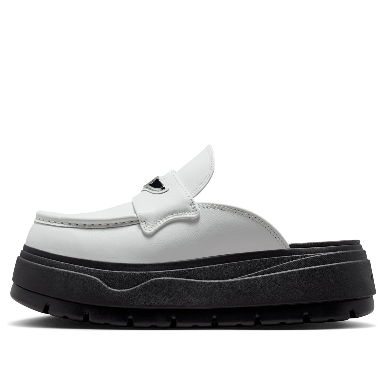 (WMNS) Air Jordan Mule 'Summit White Black Metallic Silver' HJ4292-100