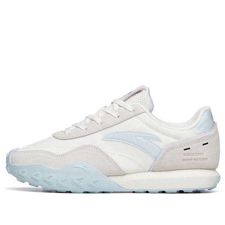 (WMNS) ANTA Life Series Sneakers 'White Blue' 122218856-4