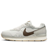 (WMNS) Nike Venture Runner 'White Brown' CK2948-007