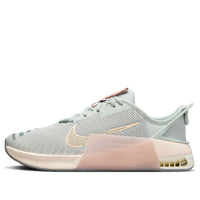 (WMNS) Nike Metcon 9 EasyOn 'Light Silver Pale Ivory-Guava Ice' DZ2540-002