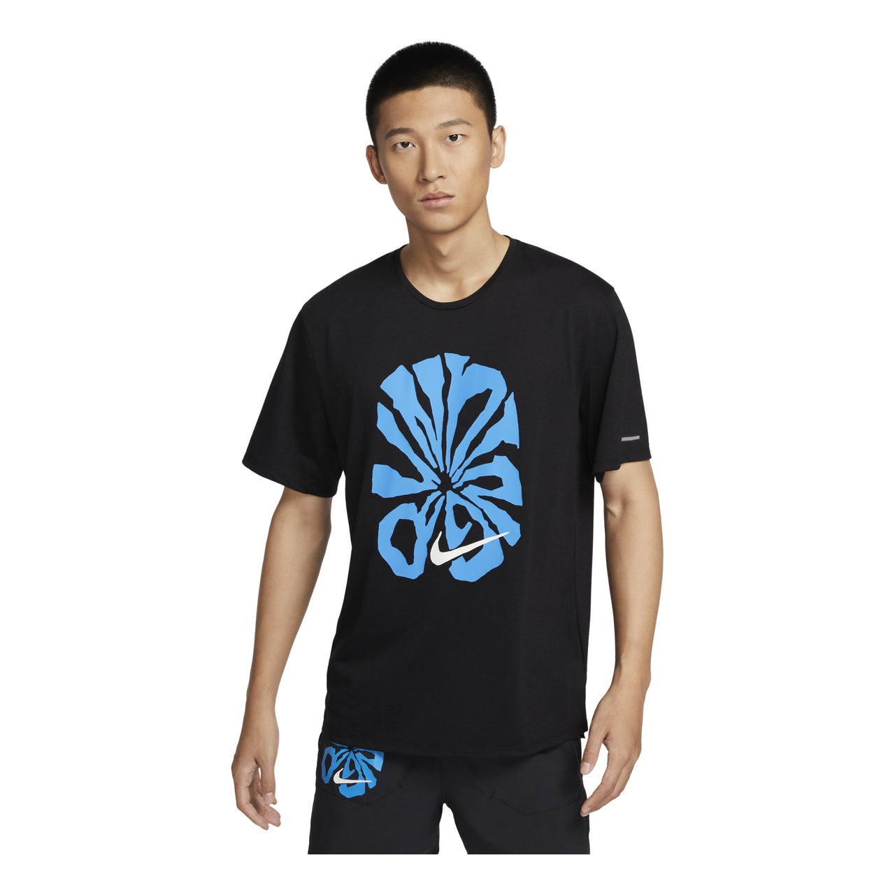 Nike Rise 365 Run Energy Dri-FIT Running T-Shirt Asia Sizing 'Black' FZ1081-010