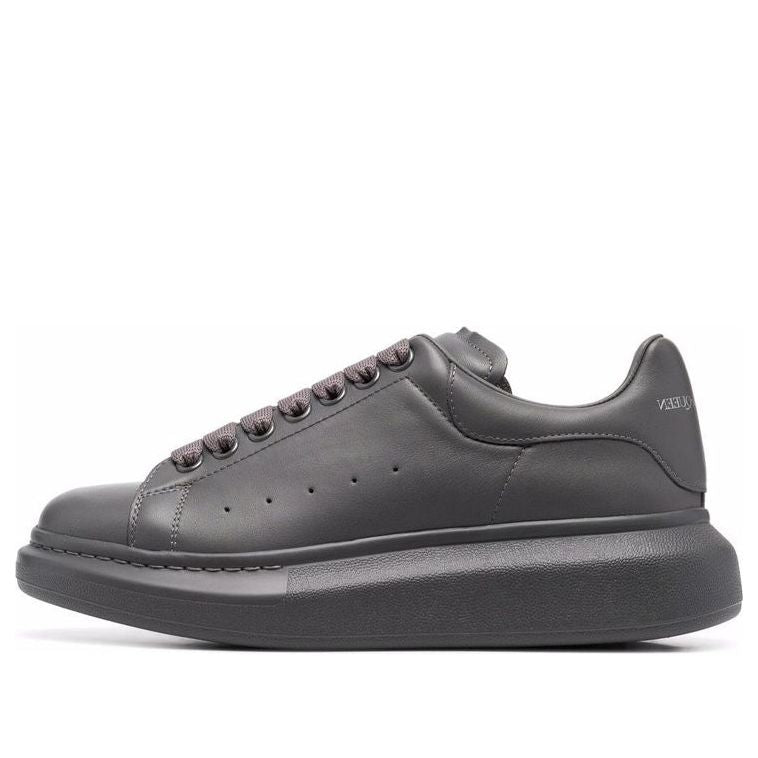 Alexander McQueen Oversized Sneaker 'Lead Pencil' 553680WIAGC1513