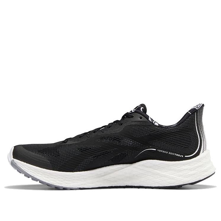 (WMNS) Reebok Floatride Energy 3.0 'Black White' FZ0682