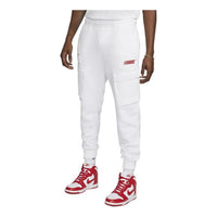 Nike Sportswear Standard Issue Fleece Cargo Pants FN5200-100