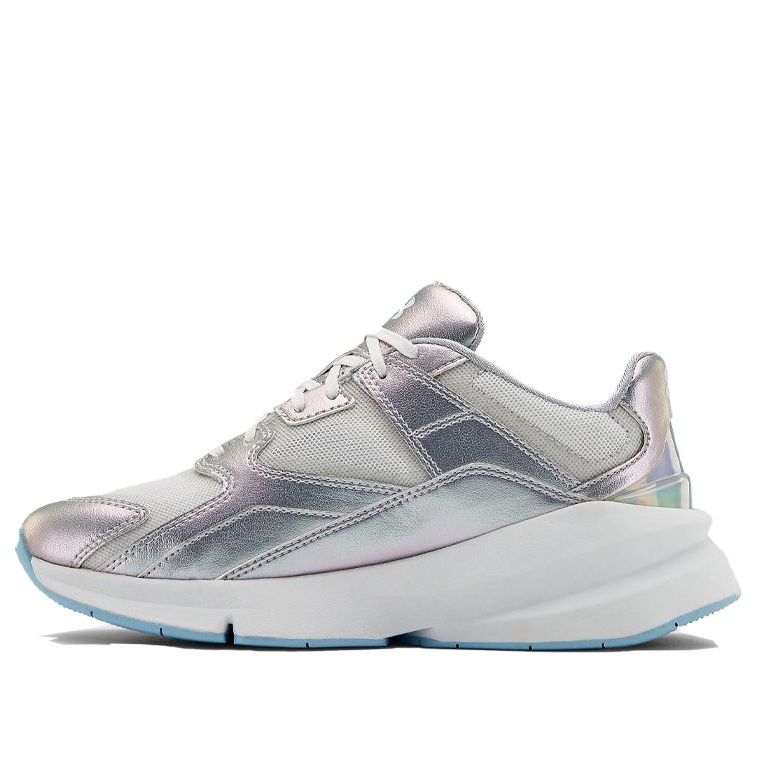 (WMNS) Under Armour Forge 96 HL 'Iridescent' 3022812-100