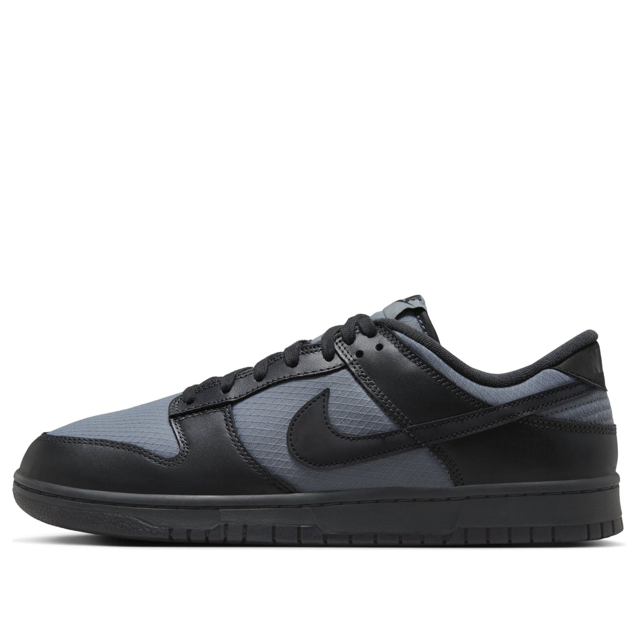Nike Dunk Low 'Off Noir Smoke Grey' FZ3052-001