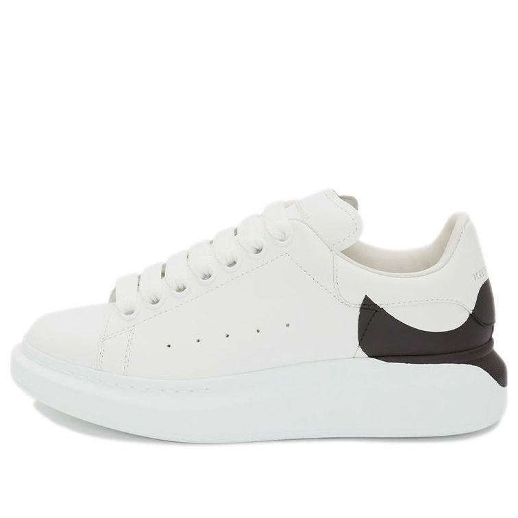 (WMNS) Alexander McQueen Oversized Sneaker 'White Black Heel' 650789WHZ4U9061