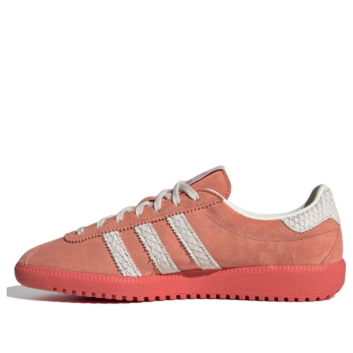 (WMNS) adidas originals Bermuda 'Wonder Clay' IF6559